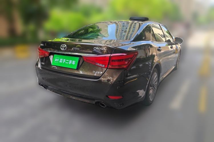 Used Toyota Crown 2018 2.0T Fashion Edition Rear Right 45 Deg