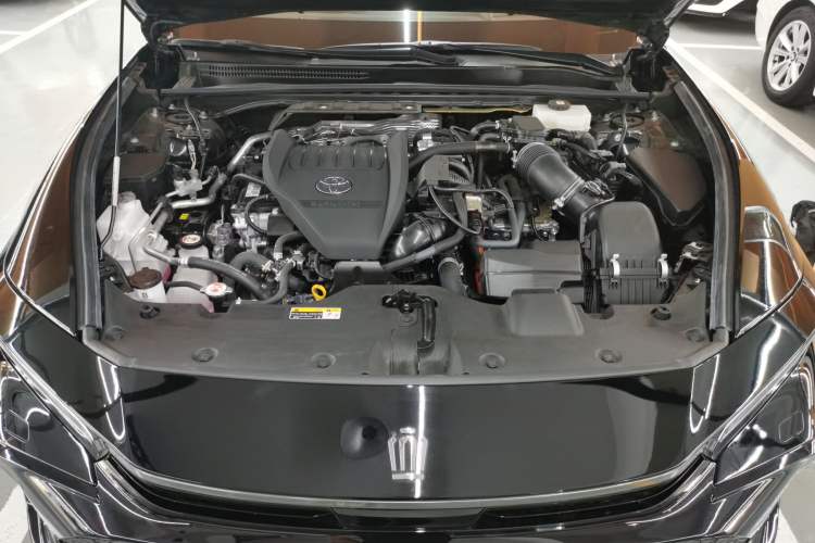 Used Toyota Crown 2023 2.4T SportCross HEV Four-Wheel Drive Ultimate Edition Engine Bay
