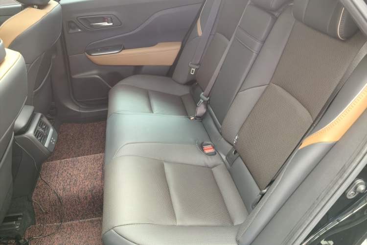 Used Toyota Crown 2023 2.4T SportCross HEV Four-Wheel Drive Ultimate Edition Exterior 7