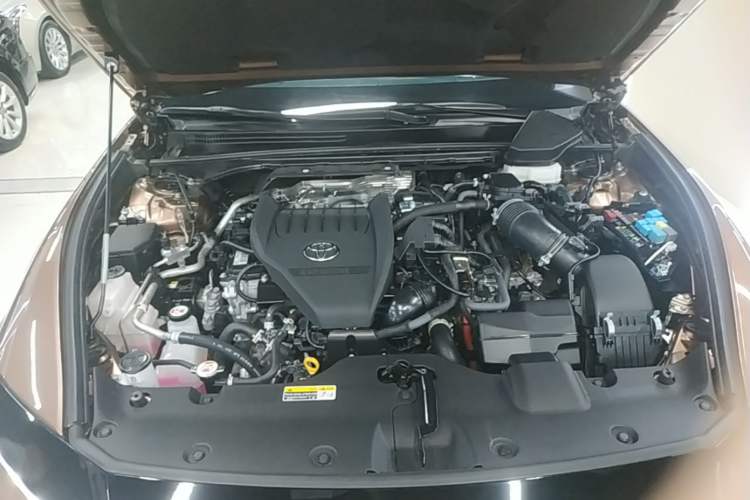 Used Toyota Crown 2023 2.4T SportCross HEV Four-Wheel Drive Ultimate Edition Engine Bay