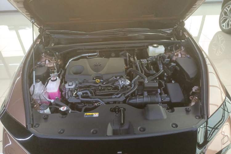 Used Toyota Crown 2023 2.5L SportCross HEV Two-Wheel Drive Prestige Edition Engine Bay