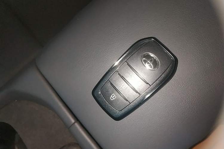 Used Toyota Crown 2023 2.4T SportCross HEV Four-Wheel Drive Ultimate Edition Interior 1