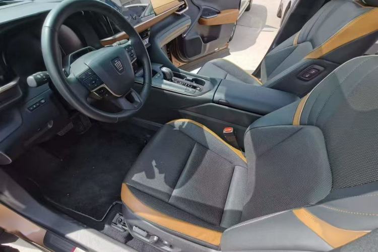 Used Toyota Crown 2023 2.4T SportCross HEV Four-Wheel Drive Ultimate Edition Interior 2