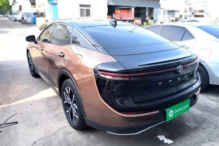 Used Toyota Crown 2023 2.5L SportCross HEV Two-Wheel Drive Prestige Edition Rear Left 45 Deg