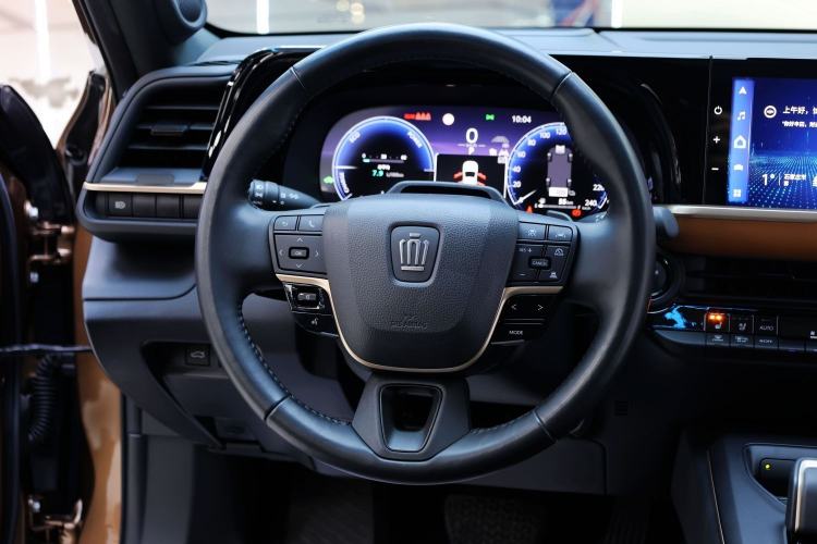 Used Toyota Crown 2023 2.4T SportCross HEV Four-Wheel Drive Ultimate Edition Steering Wheel
