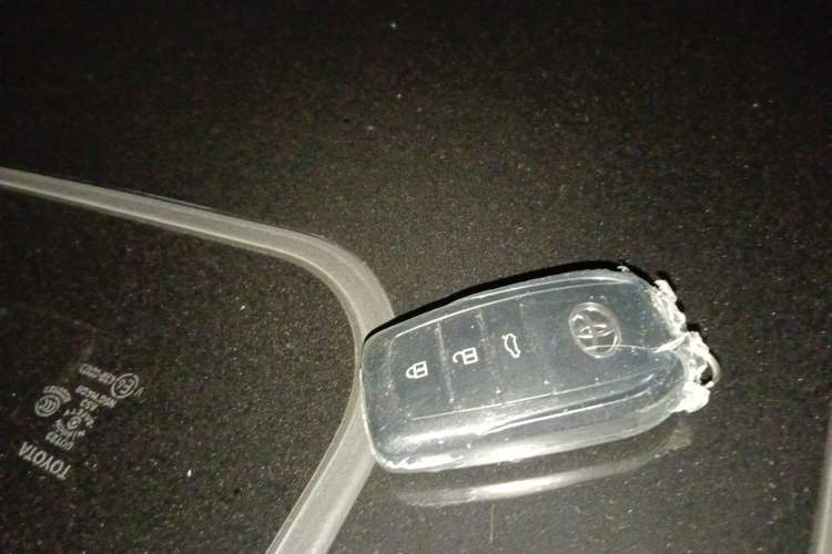 Used Toyota Crown 2023 2.5L SportCross HEV Two-Wheel Drive Prestige Edition Vehicle Key