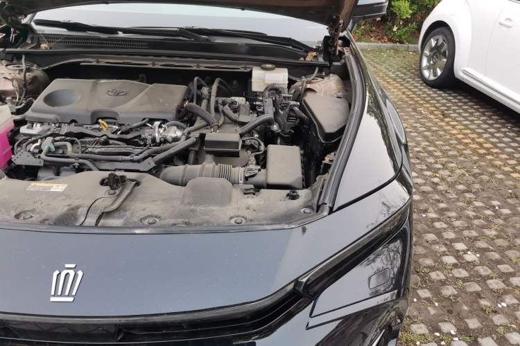 Used Toyota Crown 2023 2.5L SportCross HEV Two-Wheel Drive Prestige Edition Engine Bay Left