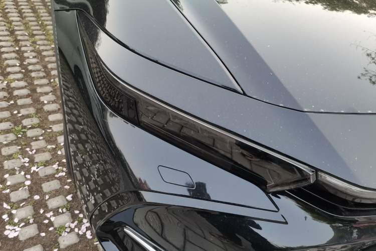 Used Toyota Crown 2023 2.5L SportCross HEV Two-Wheel Drive Prestige Edition Right Front Headlight