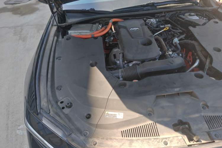 Used Toyota Crown 2024 2.5L Ultimate Edition Engine Bay Right