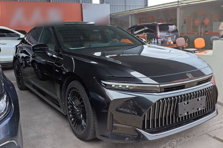 Used Toyota Crown 2024 2.5L Ultimate Edition Front Right 45 Deg