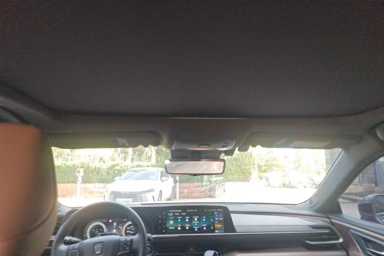 Used Toyota Crown 2024 2.5L Ultimate Edition Headliner
