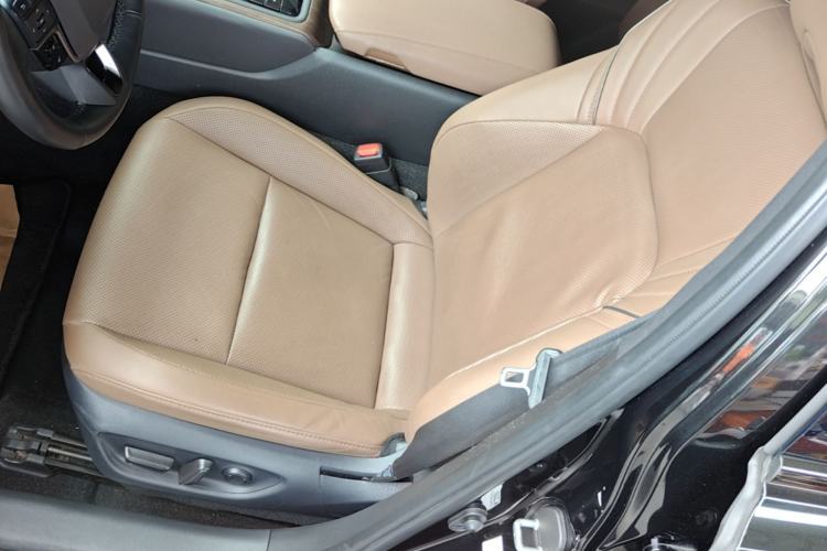 Used Toyota Crown 2024 2.5L Ultimate Edition Left Front Seat
