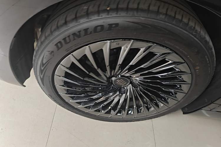 Used Toyota Crown 2024 2.5L Ultimate Edition Right Rear Wheel Hub