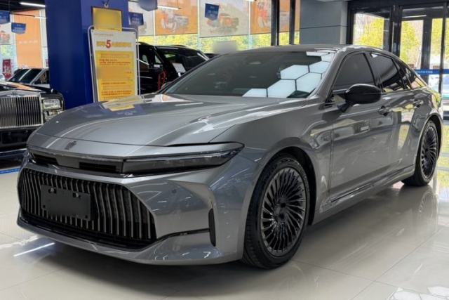 Used Toyota Crown 2024 2.5L Ultimate Edition
