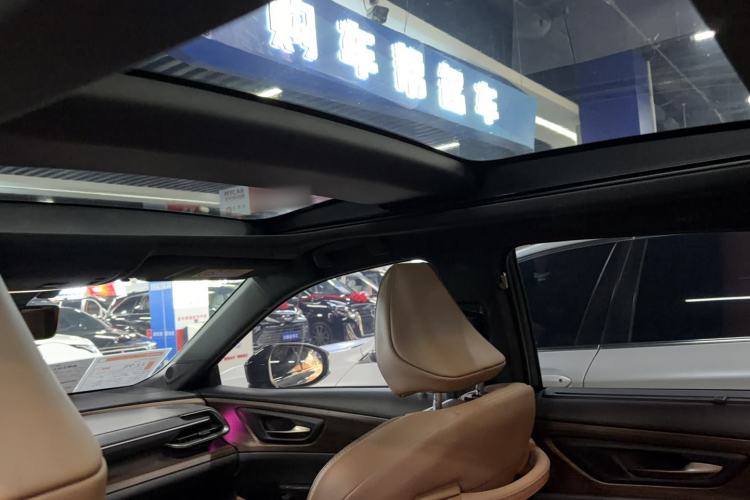 Used Toyota Crown 2024 2.5L Ultimate Edition Headliner