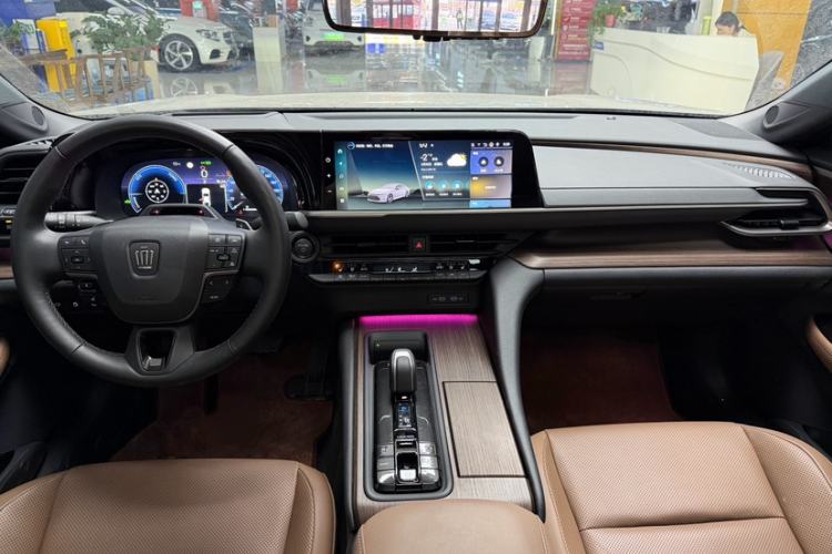 Used Toyota Crown 2024 2.5L Ultimate Edition Interior 1