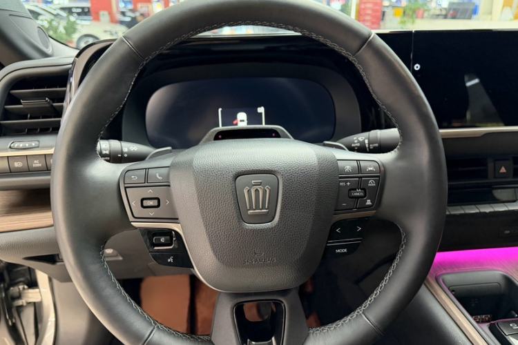 Used Toyota Crown 2024 2.5L Ultimate Edition Interior 6