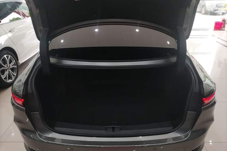 Used Toyota Crown 2024 2.5L Ultimate Edition Trunk