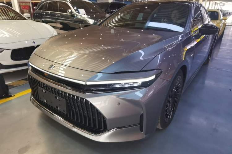 Used Toyota Crown 2024 2.5L Ultimate Edition Guazi used car, China used car export, Used car for sale, Used cars, Cheapest cars for sale