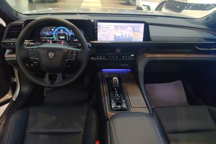 Used Toyota Crown 2024 2.5L Ultimate Edition Center Console