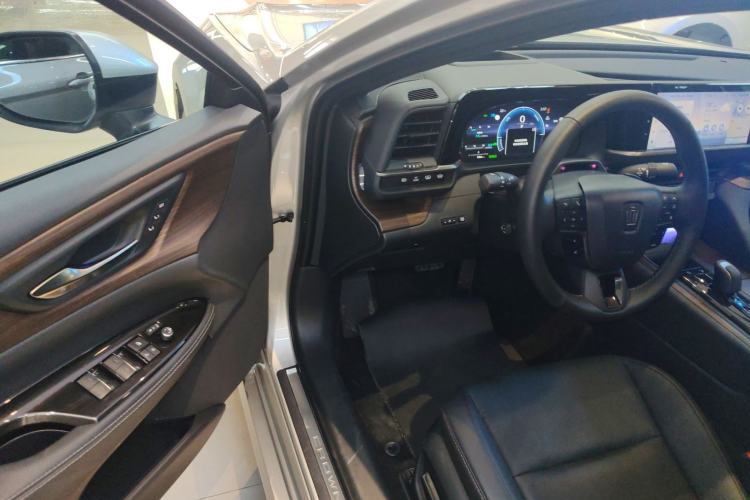 Used Toyota Crown 2024 2.5L Ultimate Edition Driver Seat