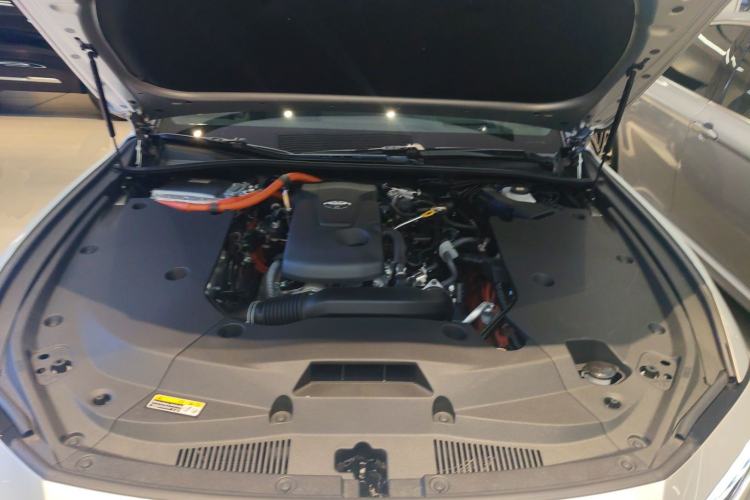 Used Toyota Crown 2024 2.5L Ultimate Edition Engine Bay