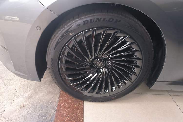 Used Toyota Crown 2024 2.5L Ultimate Edition Left Front Wheel Hub