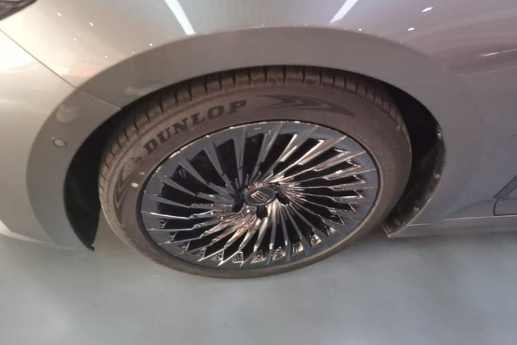 Used Toyota Crown 2024 2.5L Ultimate Edition Left Front Wheel Hub