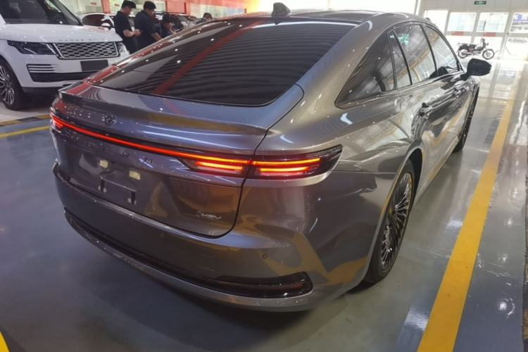 Used Toyota Crown 2024 2.5L Ultimate Edition Rear Right 45 Deg