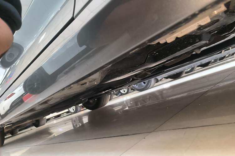 Used Toyota Crown 2024 2.5L Ultimate Edition Right Side Sill