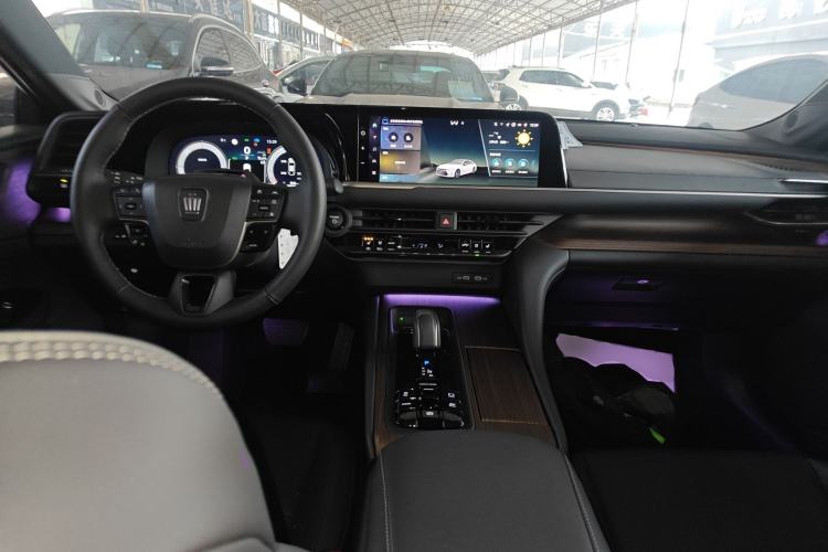 Used Toyota Crown 2024 2.5L Ultimate Edition Center Console