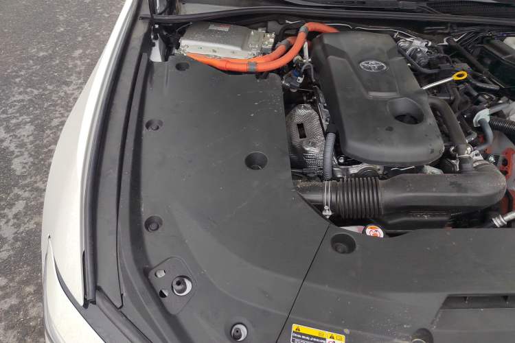 Used Toyota Crown 2024 2.5L Comfort Edition Engine Bay Right