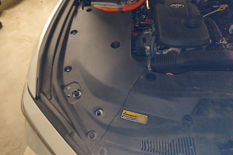 Used Toyota Crown 2024 2.5L Comfort Edition Engine Bay Right