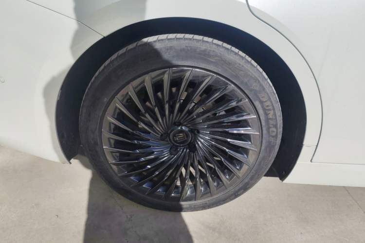 Used Toyota Crown 2024 2.5L Ultimate Edition Exterior 8