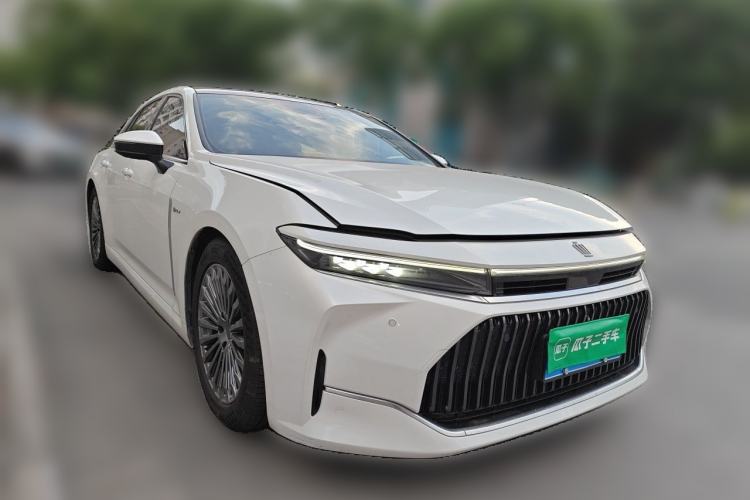 Used Toyota Crown 2024 2.5L Comfort Edition Front Right 45 Deg