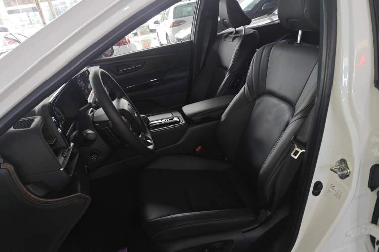 Used Toyota Crown 2024 2.5L Ultimate Edition Left Front Seat
