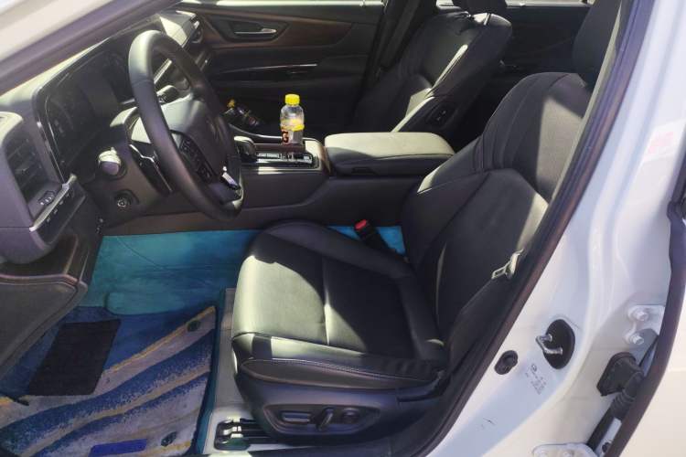 Used Toyota Crown 2024 2.5L Ultimate Edition Left Front Seat