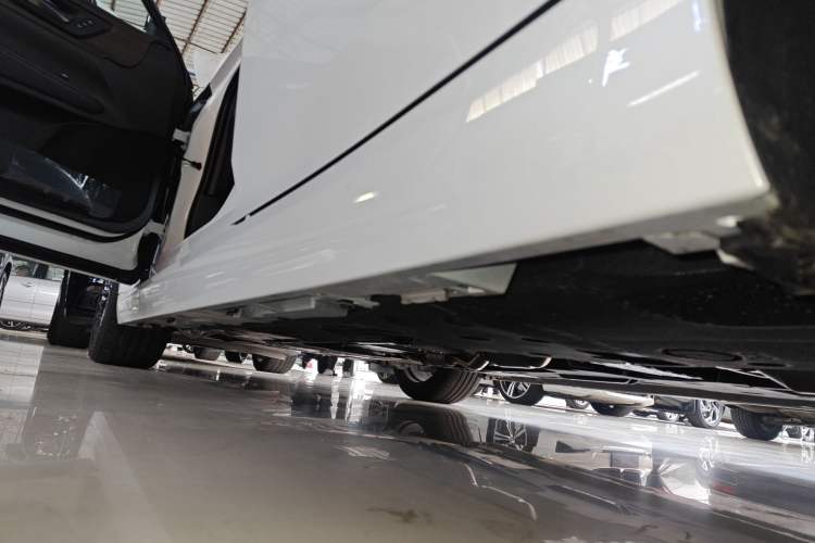 Used Toyota Crown 2024 2.5L Ultimate Edition Left Side Sill