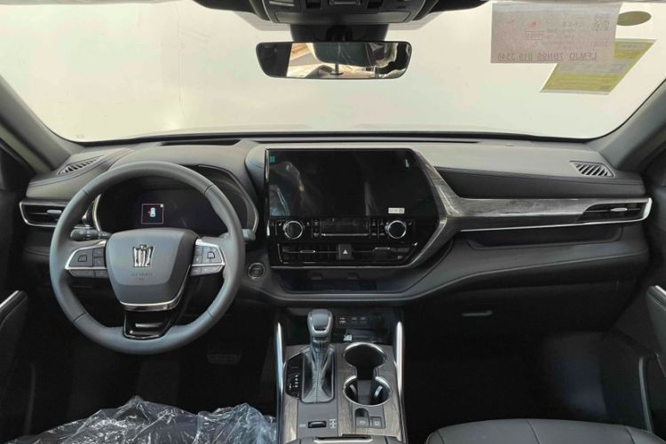Used Toyota Crown Kluger 2024 2.5L HEV Four-Wheel Drive Premium Edition Audio And AC Panel