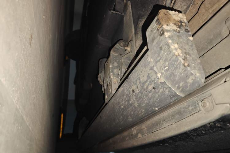 Used Toyota Crown Kluger 2021 2.5L HEV Two-Wheel Drive Entry Version Chassis Front Left