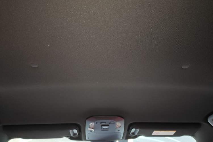 Used Toyota Crown Kluger 2021 2.5L HEV Two-Wheel Drive Entry Version Headliner