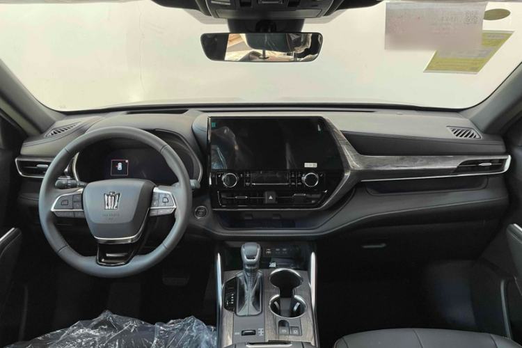 Used Toyota Crown Kluger 2024 2.5L HEV Four-Wheel Drive Premium Edition Interior 2