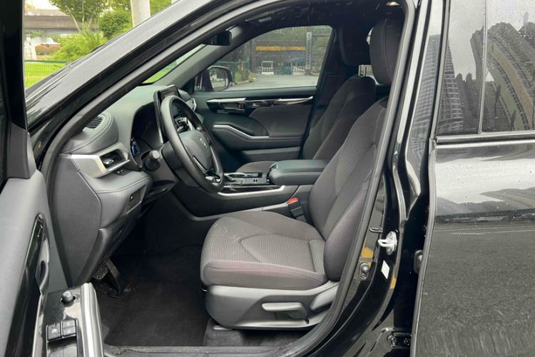 Used Toyota Crown Kluger 2023 2.5L HEV Two-Wheel Drive Entry Version (5 Seats) Interior 5