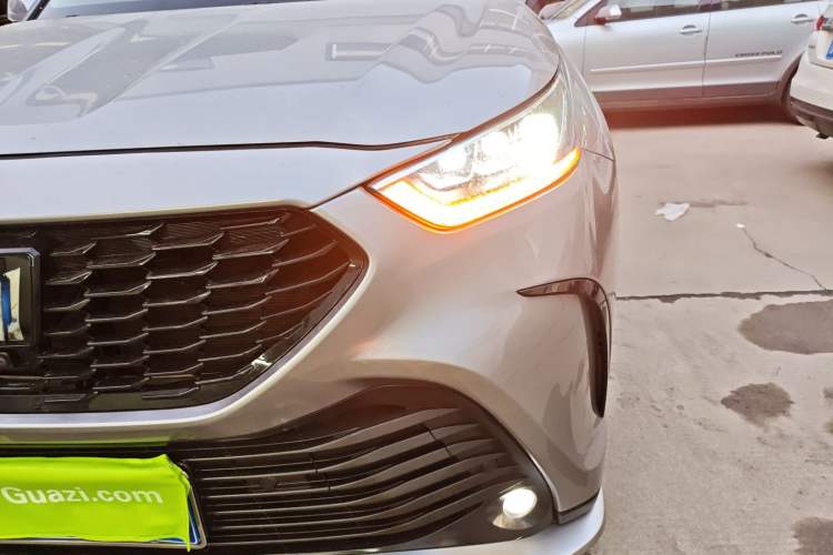 Used Toyota Crown Kluger 2022 2.5L HEV Four-Wheel Drive Premium Edition Left Front Headlight