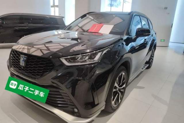 Używany Toyota Crown Kluger 2021 2.5L HEV Four-Wheel Drive Premium Edition