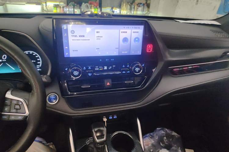 Used Toyota Crown Kluger 2021 2.5L HEV Four-Wheel Drive Premium Edition Audio And AC Panel