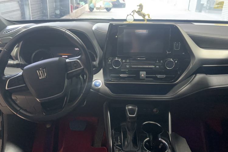 Used Toyota Crown Kluger 2021 2.5L HEV Four-Wheel Drive Luxury Edition Audio And AC Panel