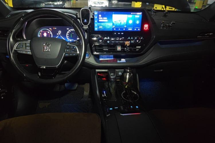 Used Toyota Crown Kluger 2021 2.5L HEV Four-Wheel Drive Premium Edition Center Console