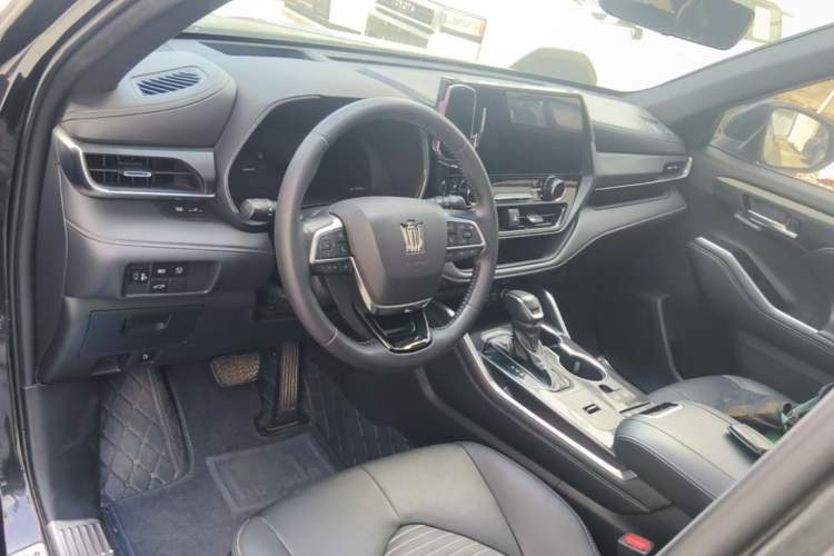 Used Toyota Crown Kluger 2021 2.5L HEV Four-Wheel Drive Premium Edition Center Console