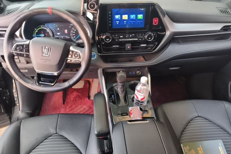 Used Toyota Crown Kluger 2021 2.5L HEV Four-Wheel Drive Luxury Edition Center Console